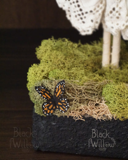 Izel  The Marigold-Eyed Monarca Spirit